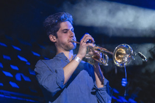 The Qualitons - Őszi nagykoncert, Eskimo Lunettes