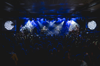 The Qualitons - Őszi nagykoncert, Eskimo Lunettes