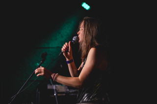Lucy Kruger & The Lost Boys (ZA), Nanana