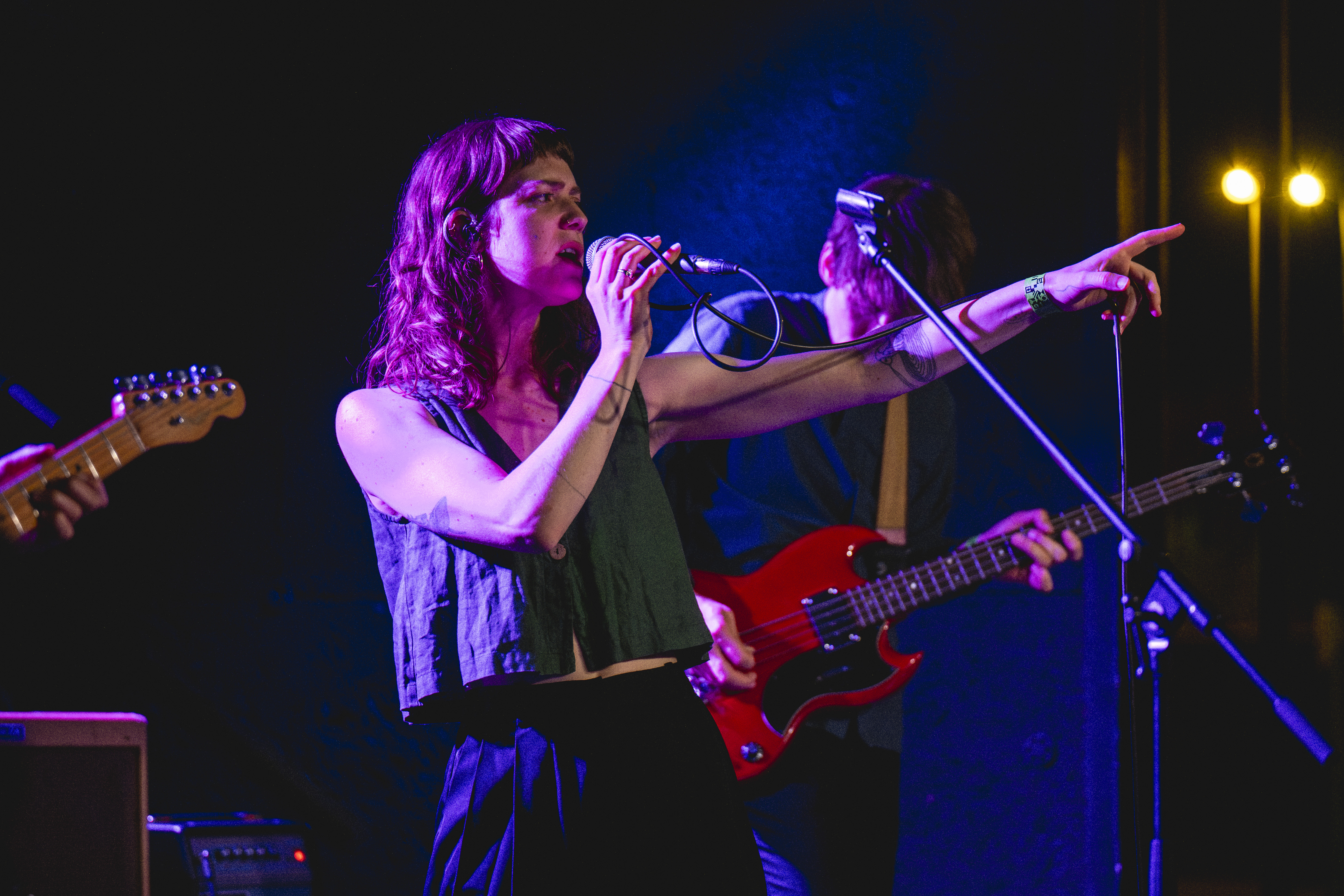 Lucy Kruger & The Lost Boys (ZA), Nanana