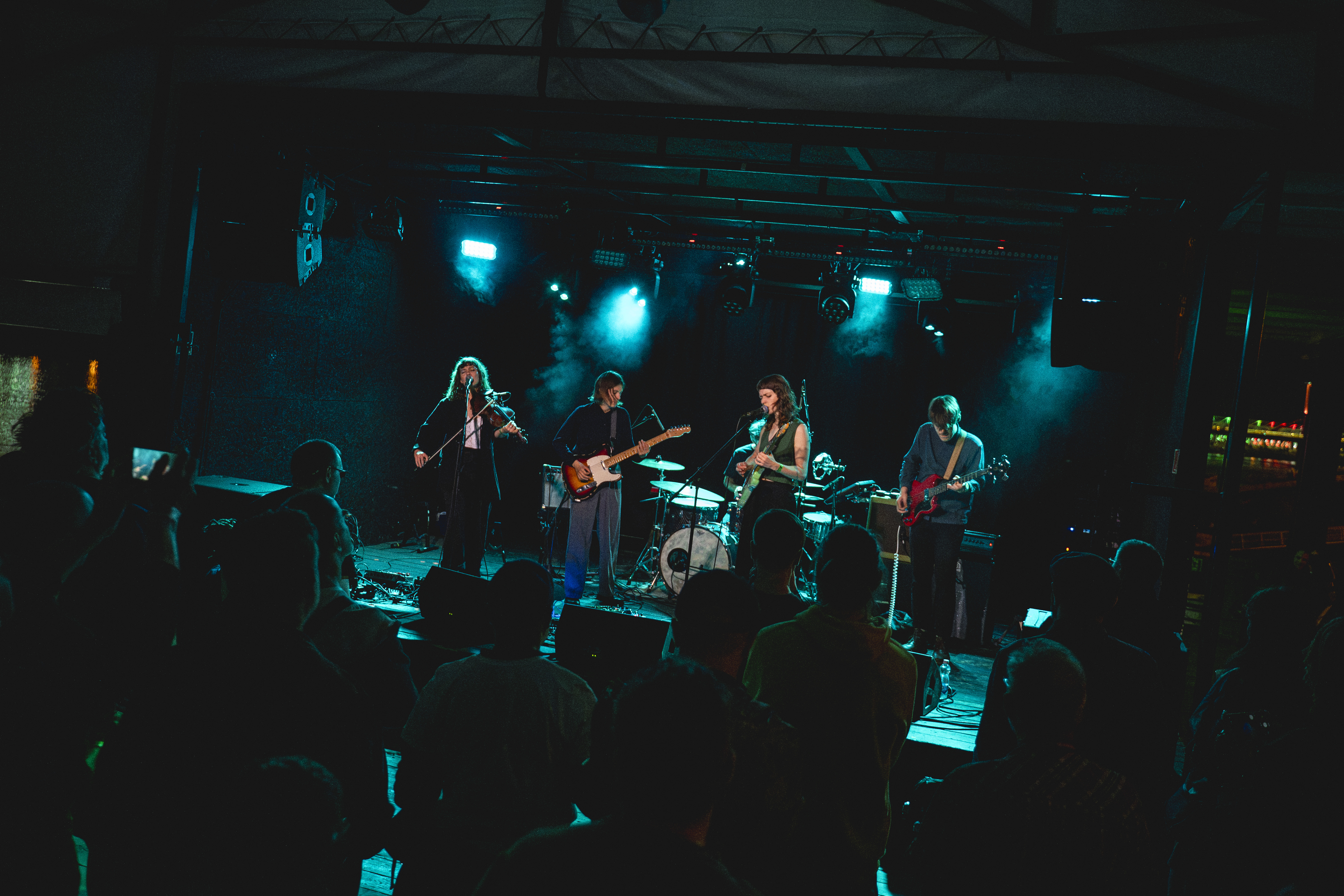 Lucy Kruger & The Lost Boys (ZA), Nanana