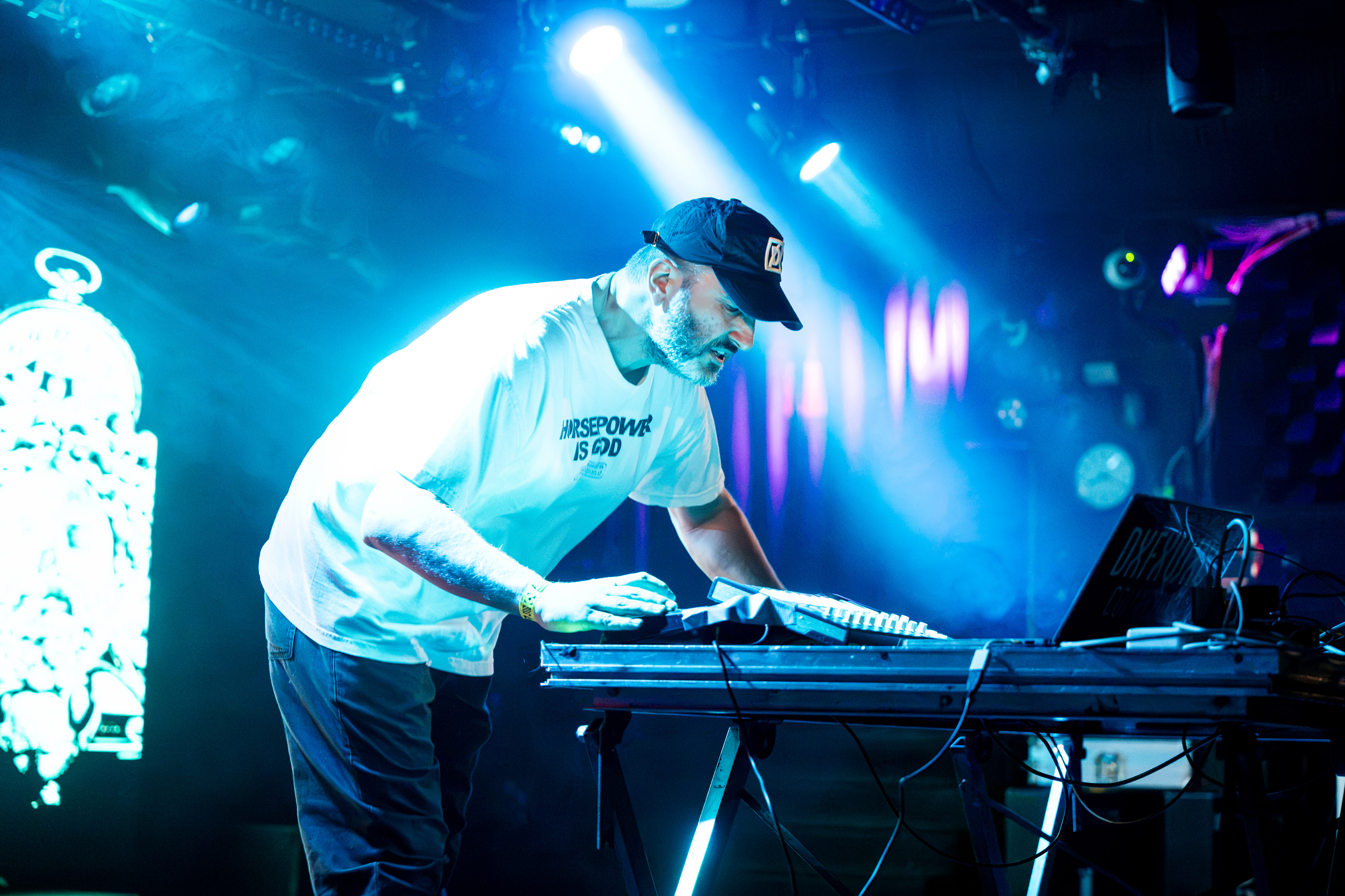 A Telekom Magenta Moments presents: Blockhead (US), Proleter (US), Arms and Sleepers (US)