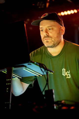 A Telekom Magenta Moments presents: Blockhead (US), Proleter (US), Arms and Sleepers (US)