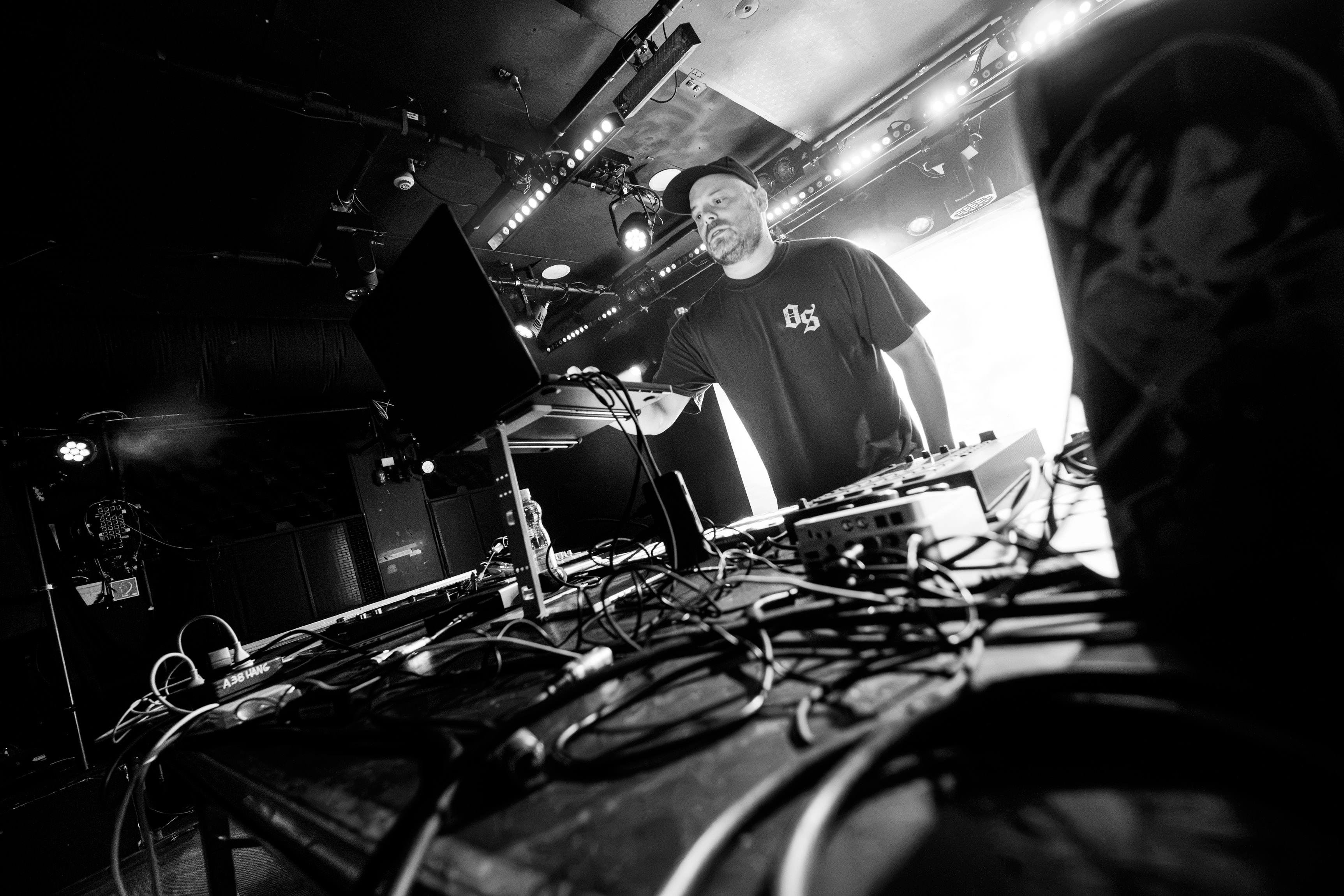 A Telekom Magenta Moments presents: Blockhead (US), Proleter (US), Arms and Sleepers (US)