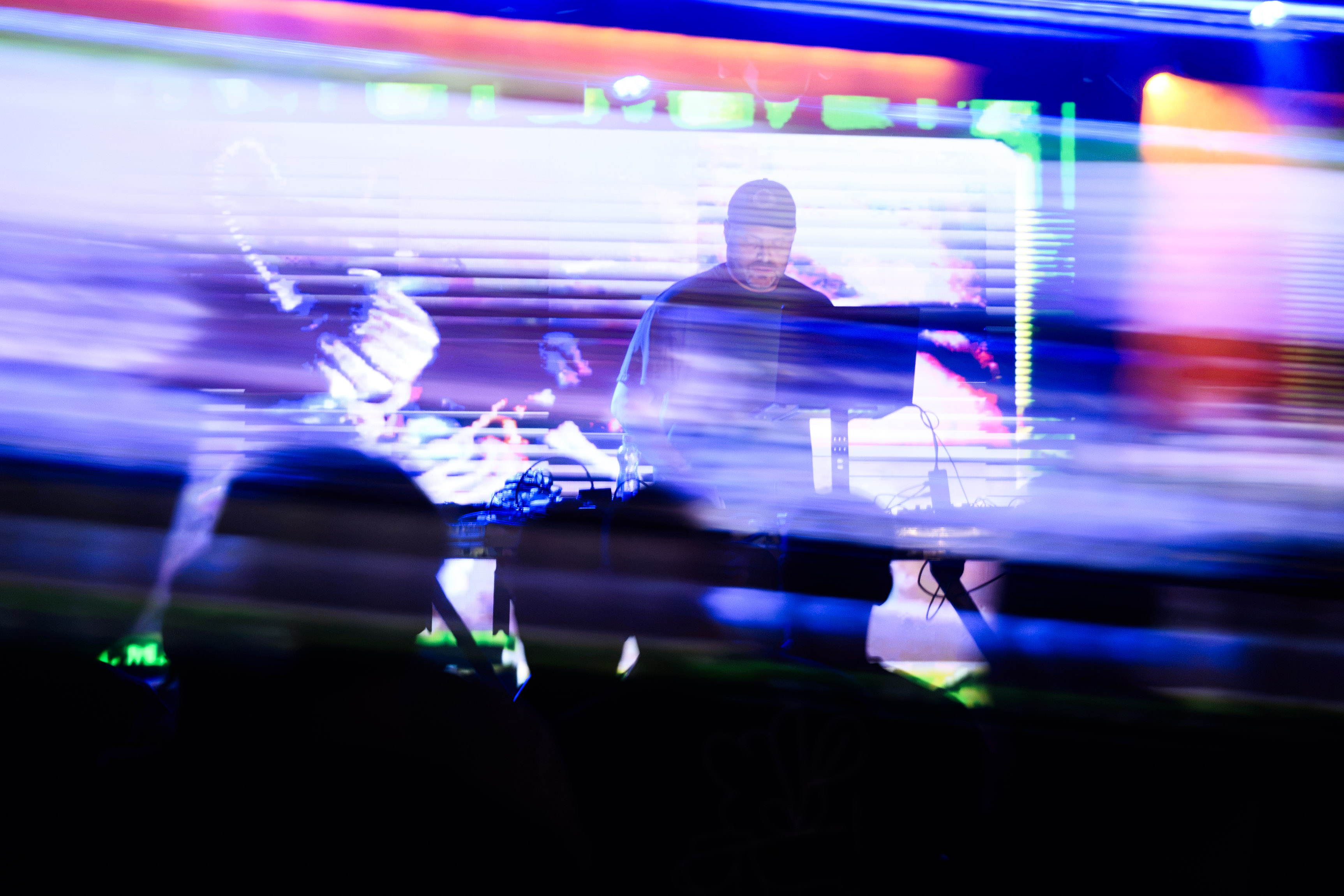 A Telekom Magenta Moments presents: Blockhead (US), Proleter (US), Arms and Sleepers (US)