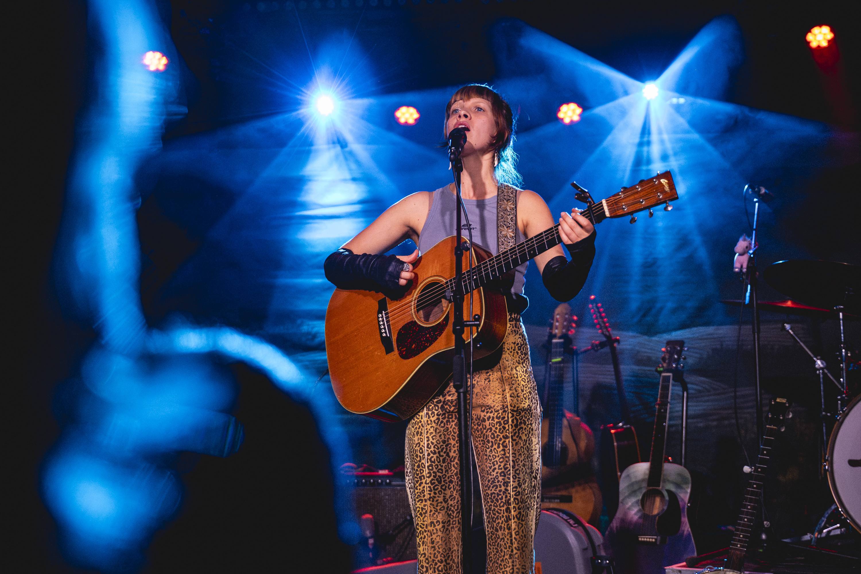 Fink (Live Band, UK), Angela Autumn (US)